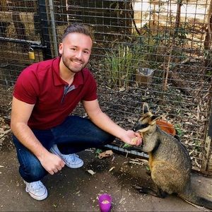 Meet your Posher, Alan